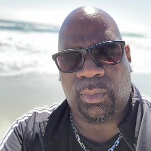 Meet your Posher, Vincent